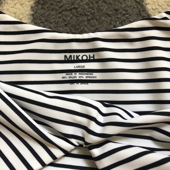 Mikoh Hinano one piece bikini - Picture 6 of 6